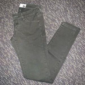 Garage brand Olive jeans